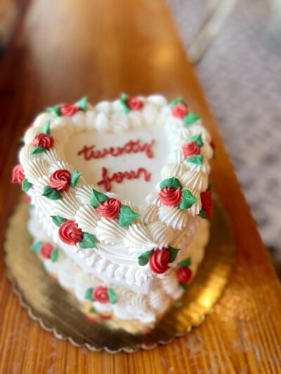 2tarts Heart Lambeth Cake - Image 4