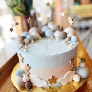 Twinkle Little Star Cake